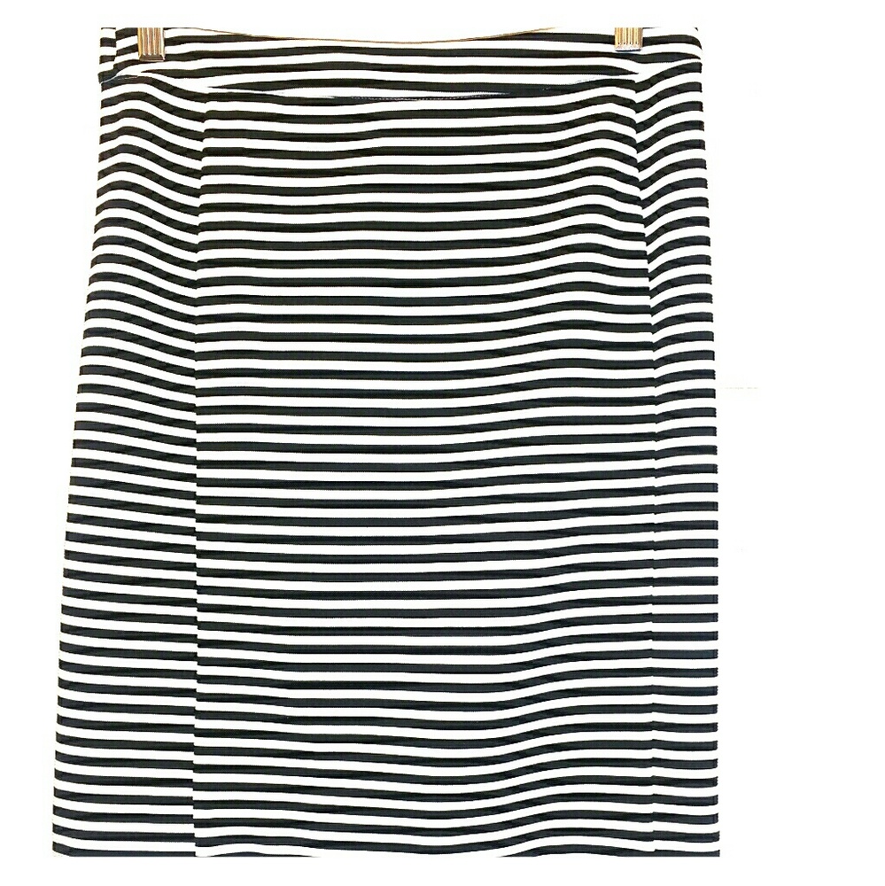 Black and white horizontal striped skirt